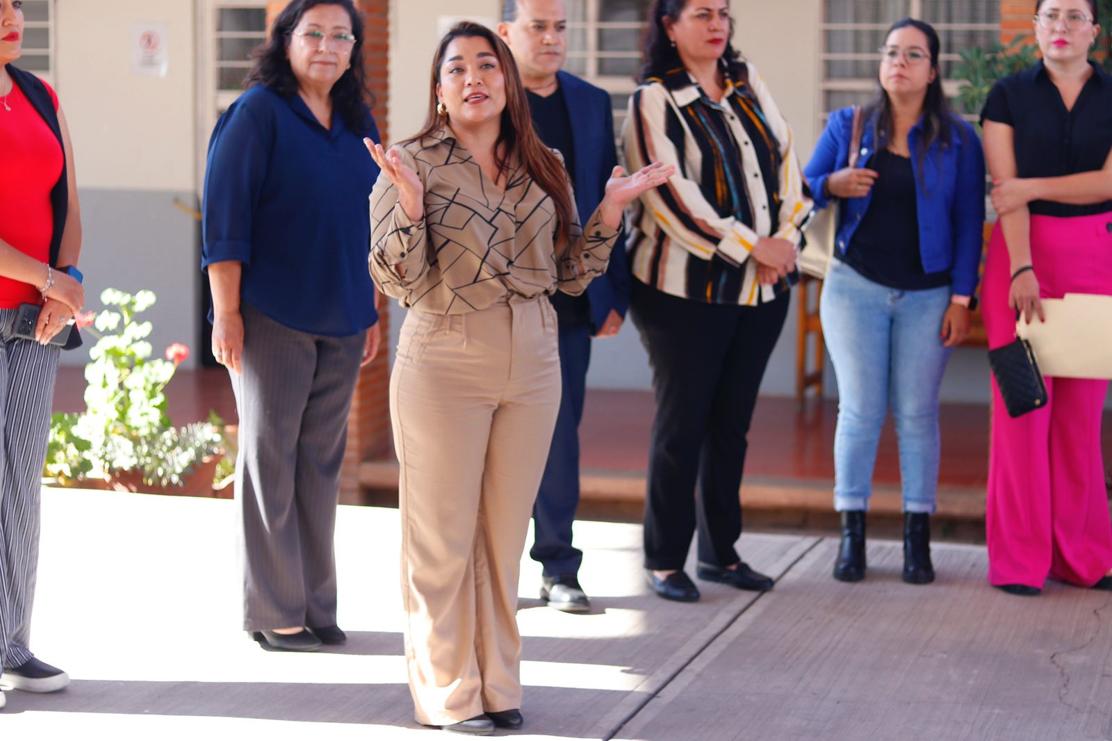 HAGAMOS EQUIPO POR LAS FAMILIAS JEREZANAS: ESTEFANA CASAS, PRESIDENTA DEL DIF MUNICIPAL