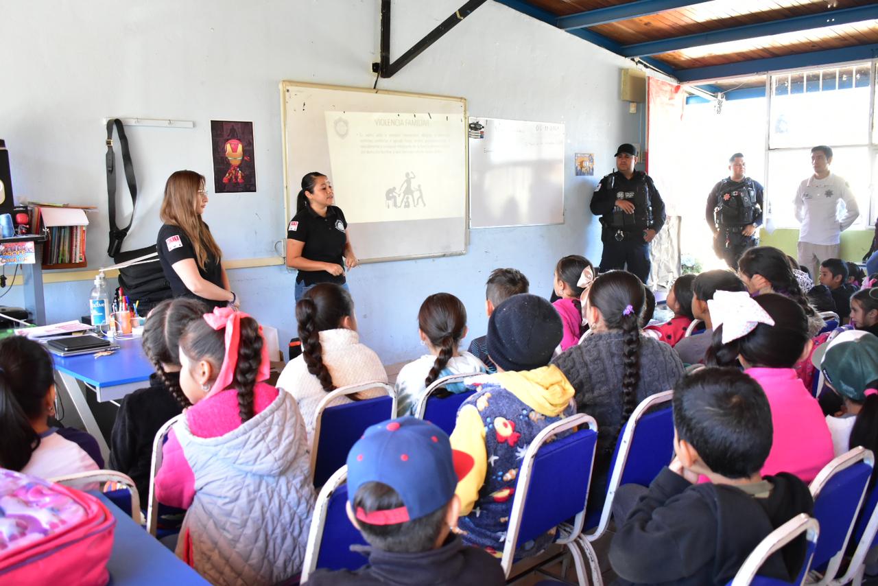 BRIGADAS DE PREVENCIÓN DEL DELITO CONTINÚAN RECORRIDO POR COMUNIDADES Y CABECERA DE JEREZ