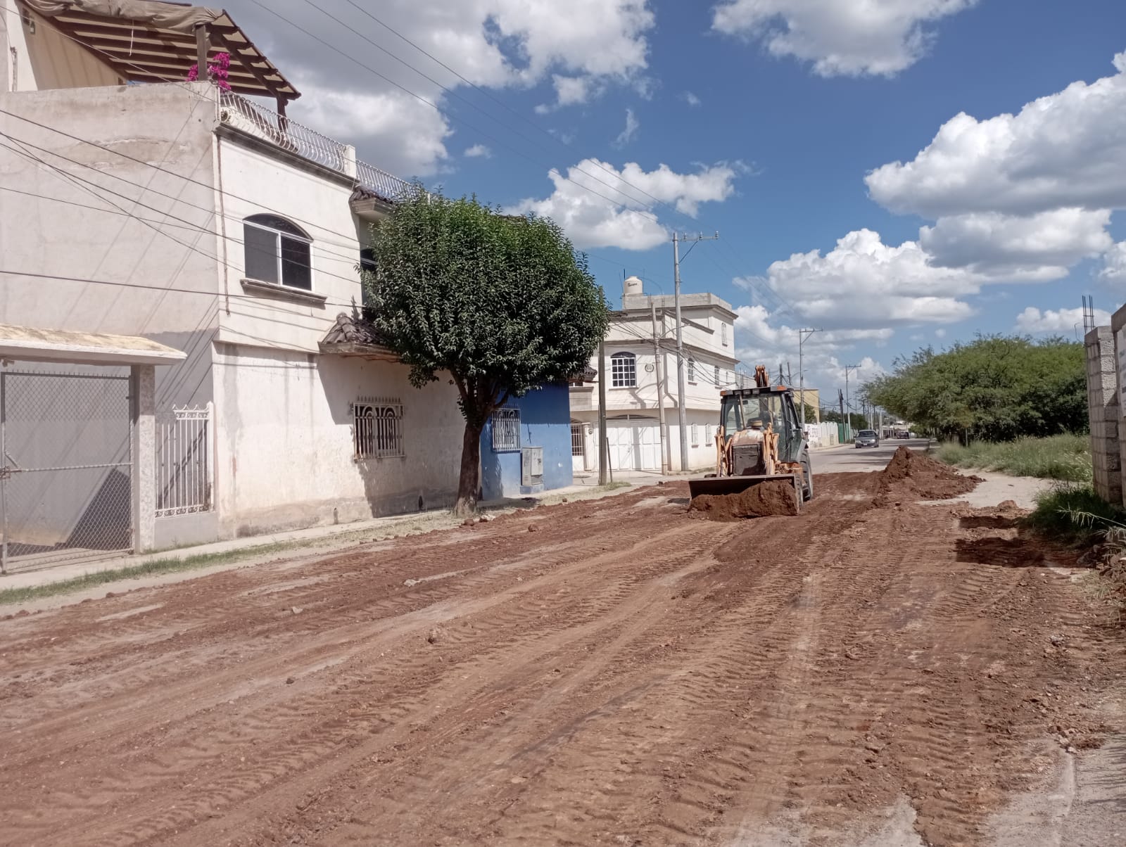 AYUNTAMIENTO DE JEREZ ATIENDE VIALIDADES EN CABECERA MUNICIPAL