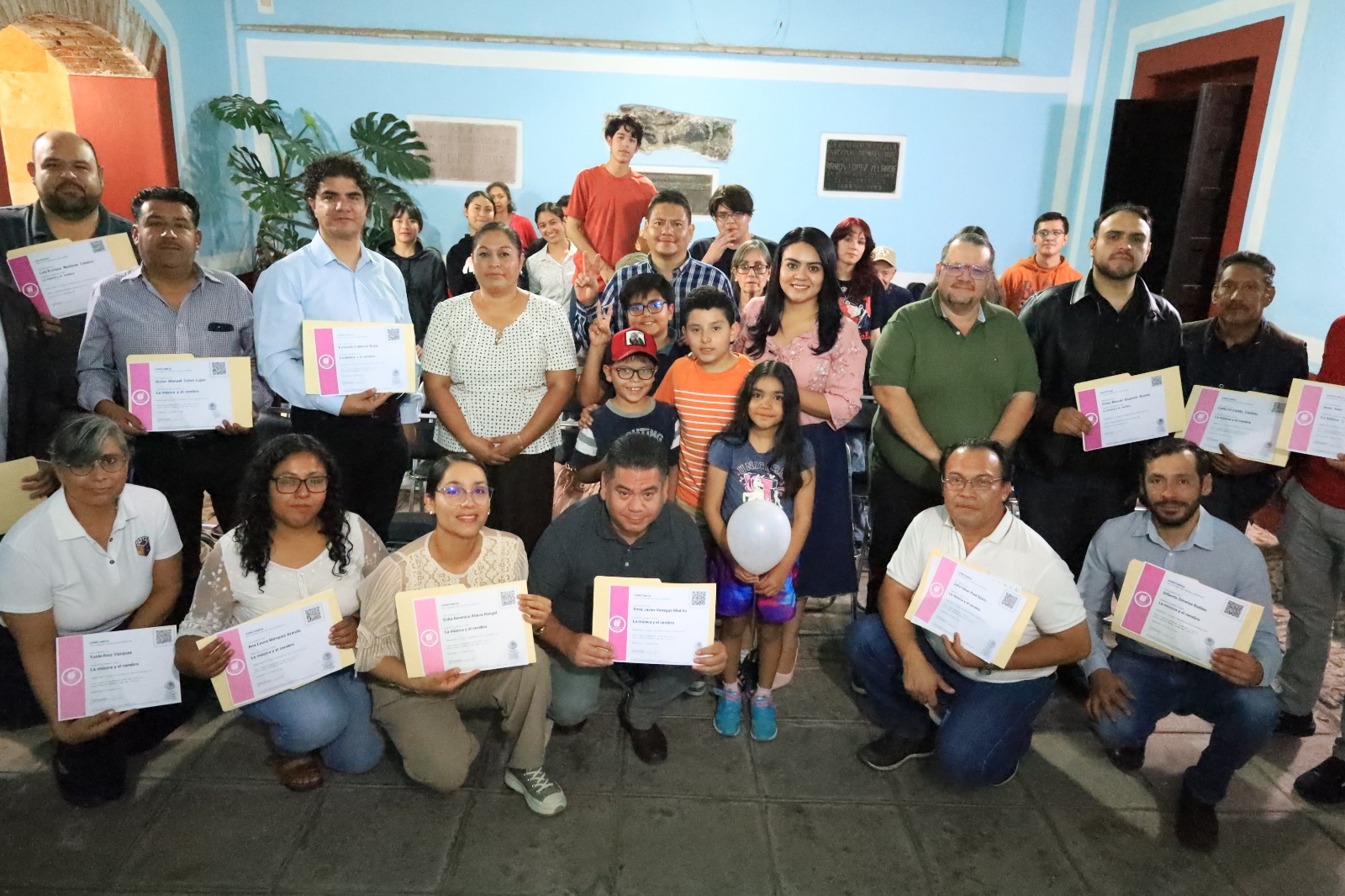 FORTALECEN CAPACITACIÓN DOCENTE EN LA ESCUELA DE MÚSICA “CANDELARIO HUÍZAR”