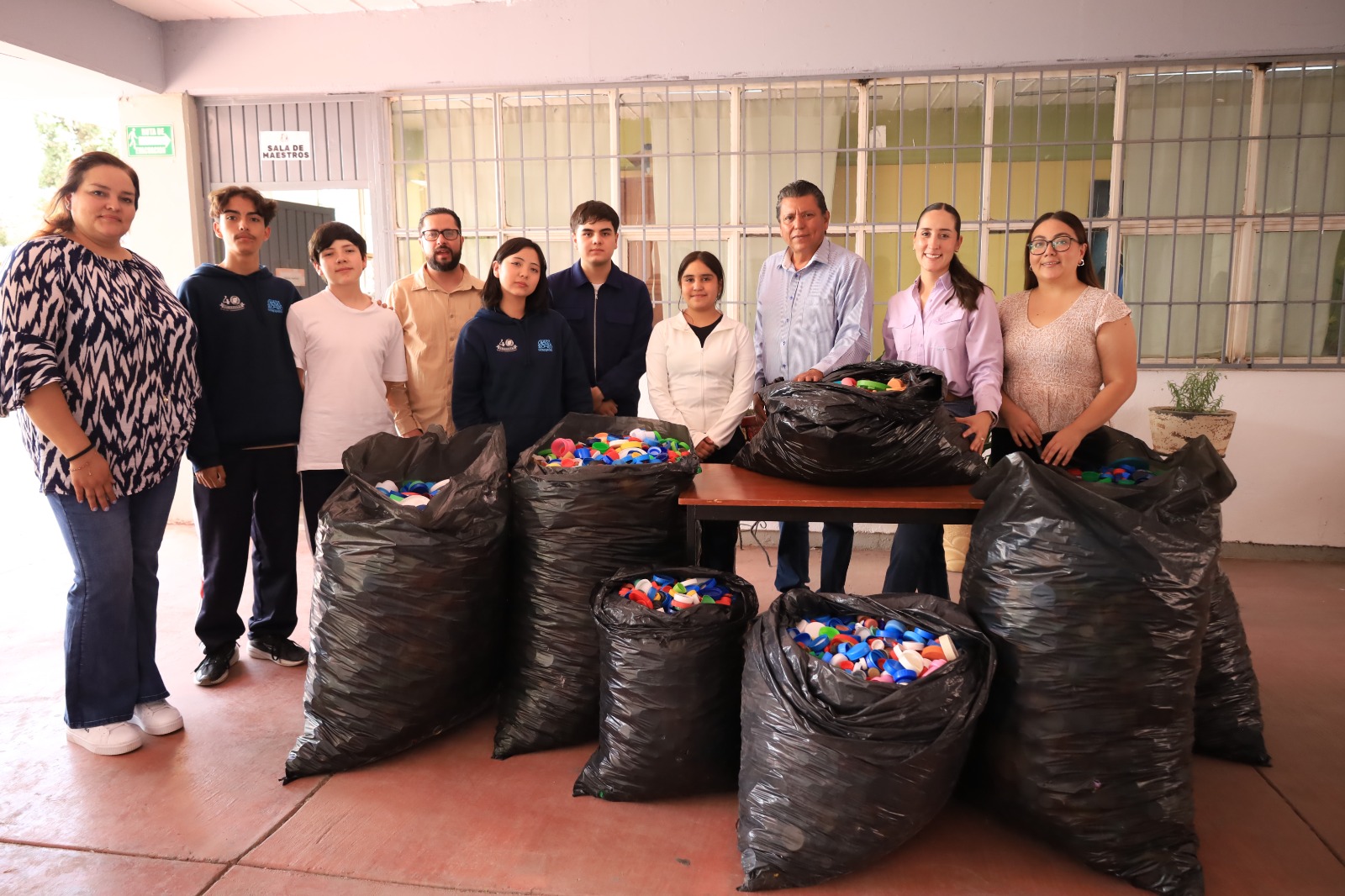 DIF MUNICIPAL HACE EQUIPO CON SOCIEDAD JEREZANA PARA AYUDAR A NIÑOS CON CÁNCER